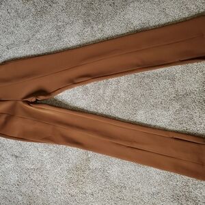 Good American Tan Straight Leg Pants